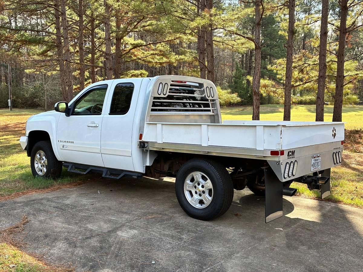 Used 2007 Chevrolet Silverado 1500 LTZ Extended Cab Flatbed