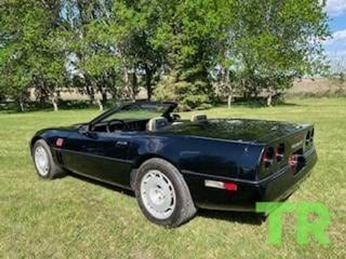 Used 1986 Chevrolet Corvette Convertible