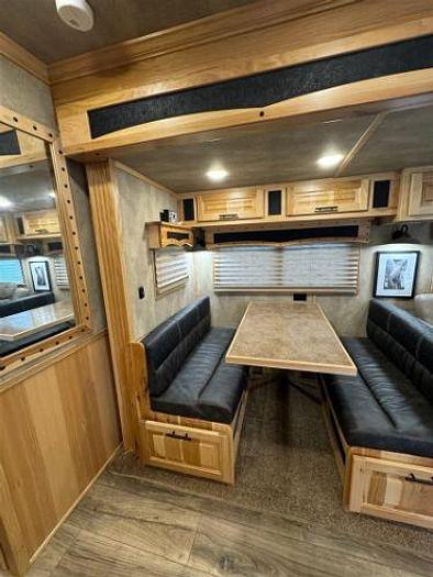 Used 2022 Lakota Big Horn SW 3H