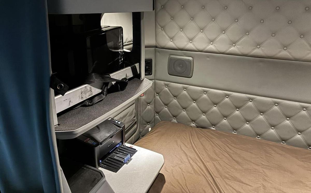 Used 2020 Kenworth T680