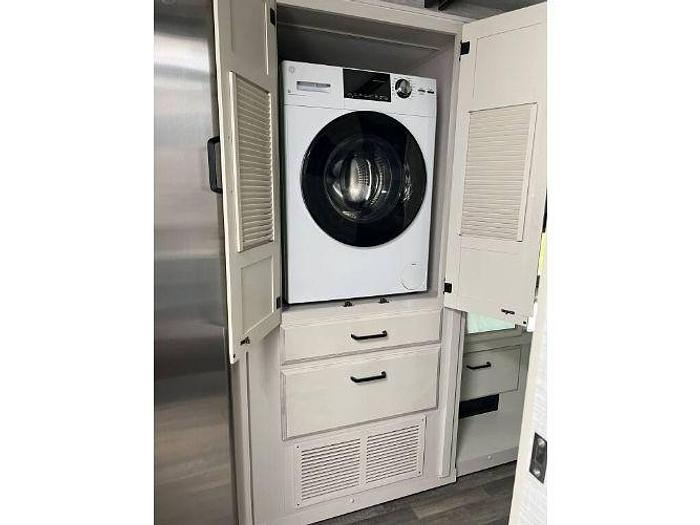 Used 2024 Entegra Coach Vision Xl 34G