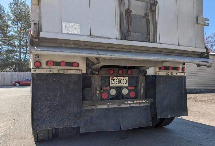 Used 2016 Peterbilt 389