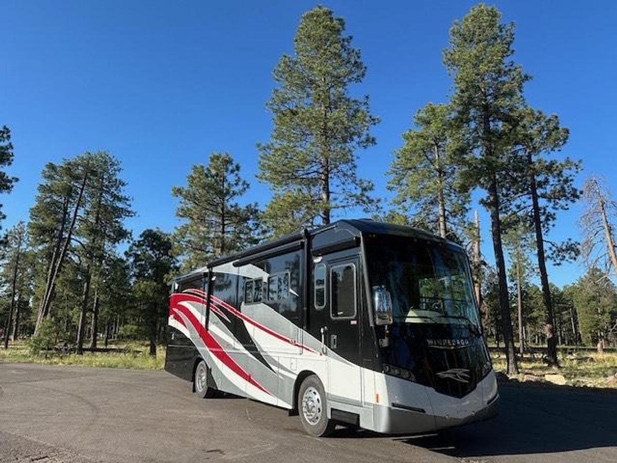 Used 2014 Winnebago Journey 34B Class A Motorhome
