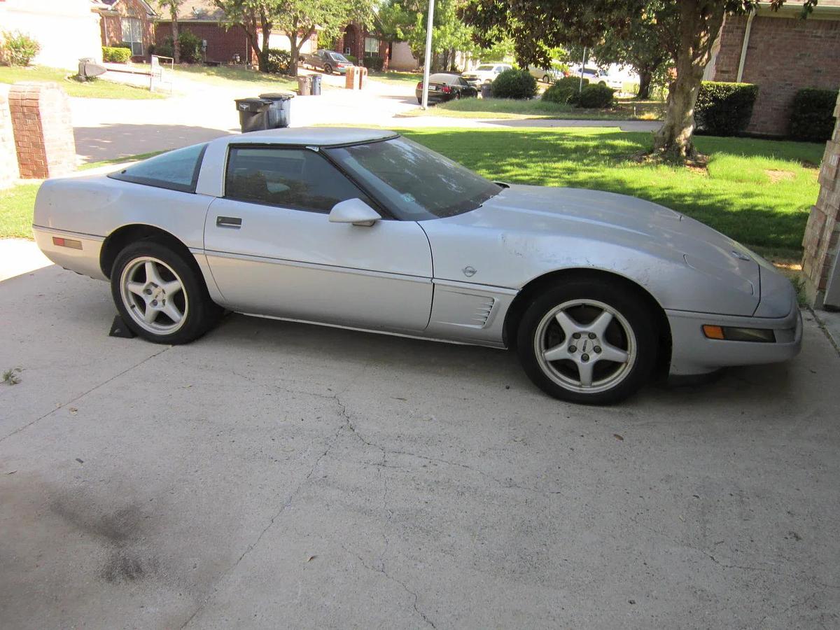 Used 1996 Chevrolet Corvette Coupe