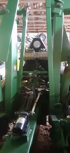 Used 1996 12 Row Planter