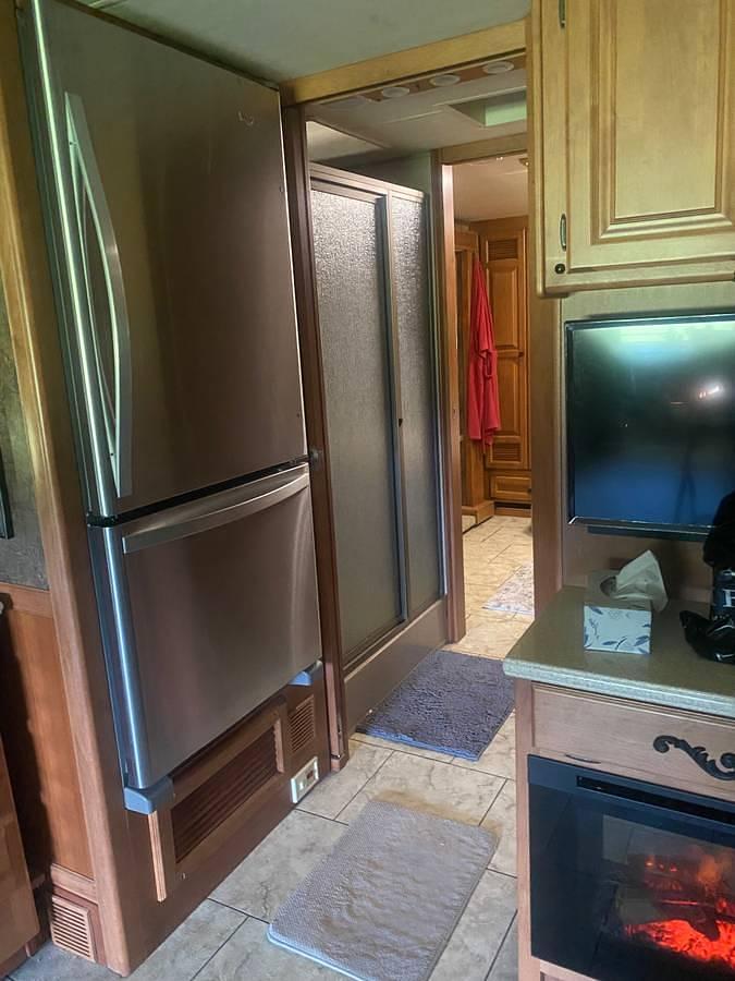 Used 2011 Tiffin Allegro Open Road RED Class A Motorhome & 2016 Jeep Trailhawk