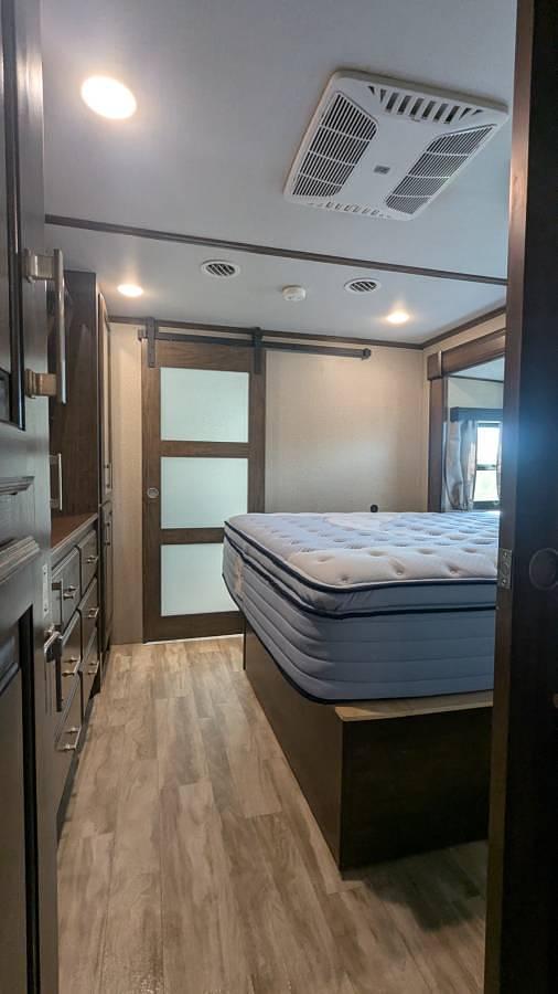 Used 2020 Grand Design Solitude 380fl