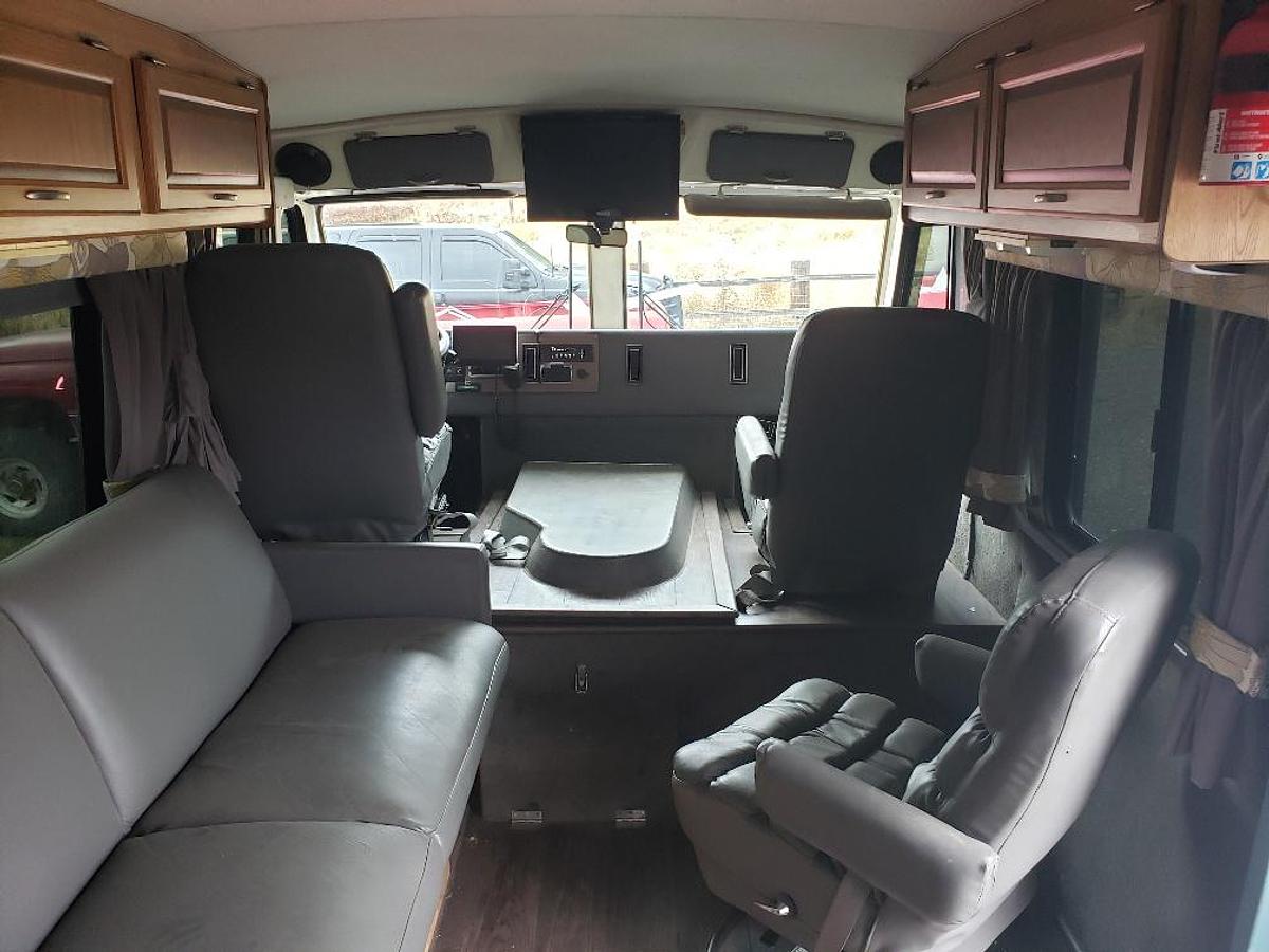Used 1991 Americruiser 29ft Class A Motorhome