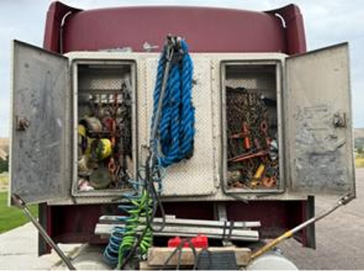 Used 2005 Kenworth W900L