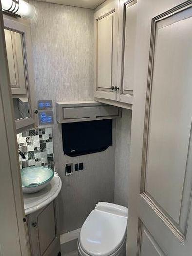 Used 2022 Newmar Dutch Star 4369