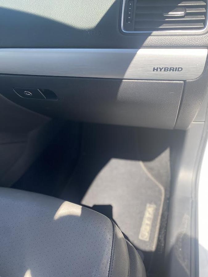 Used 2013 Volkswagen Jetta Hybrid SEL Premium