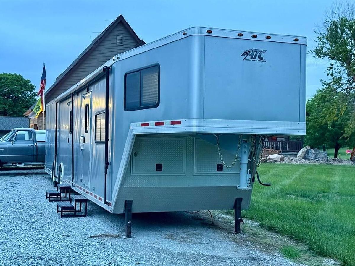 Used 2016 Atc Quest X Living Quarters Trailer