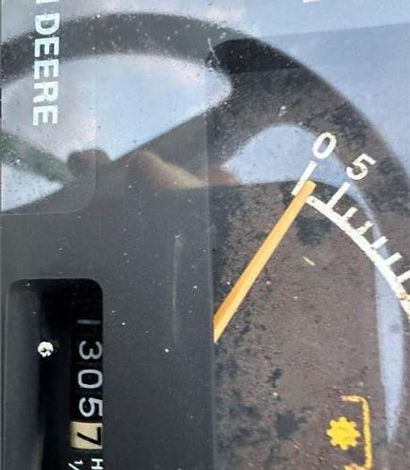 Used 1998 JOHN DEERE 770