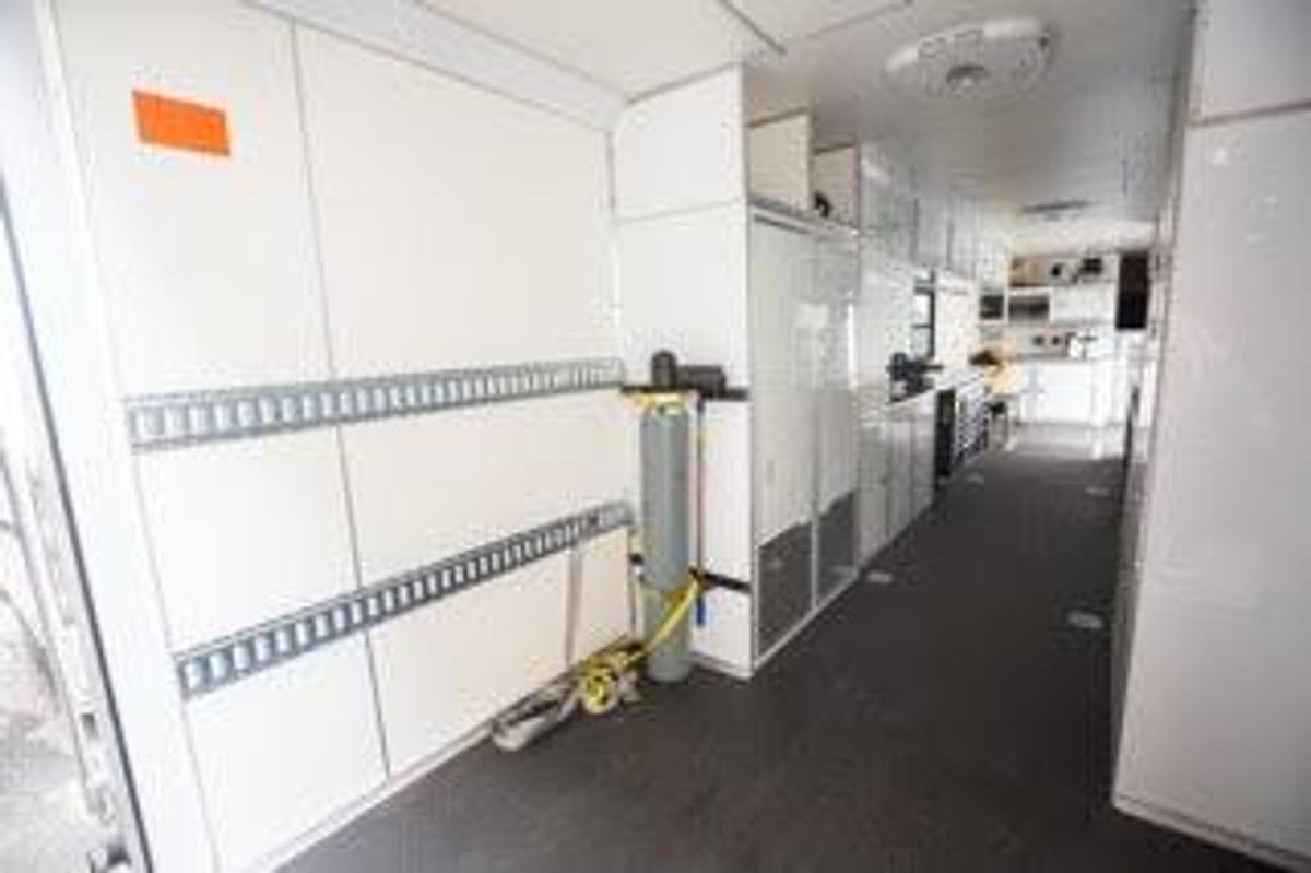 Used 2020 Fifth Wheel Trailer