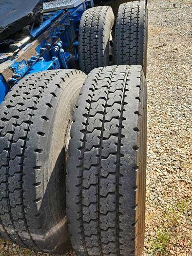 Used 2017 Peterbilt 579 Sleeper