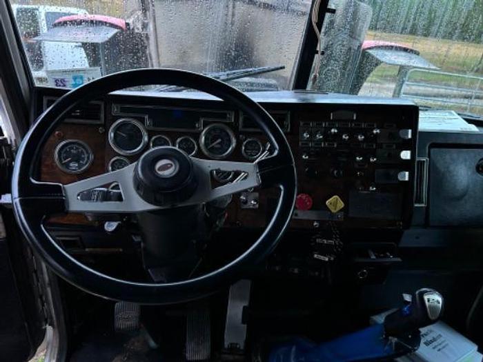 Used 1997 Peterbilt 379 EXHD