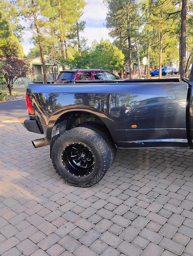 Used 2016 RAM 3500 SLT Crew Cab LWB 4WD DRW