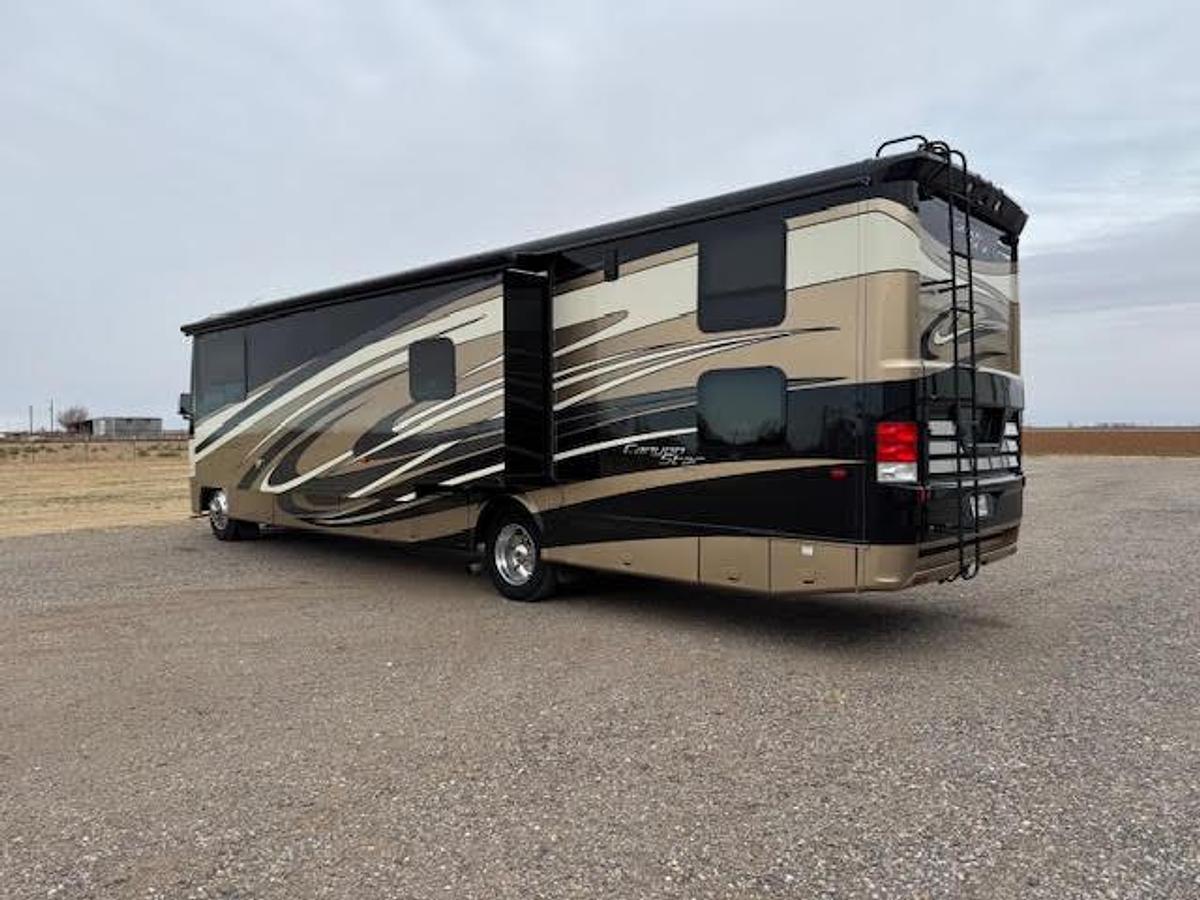 Used 2016 Newmar Canyon Star 3921 Class A Motorhome Toy Hauler