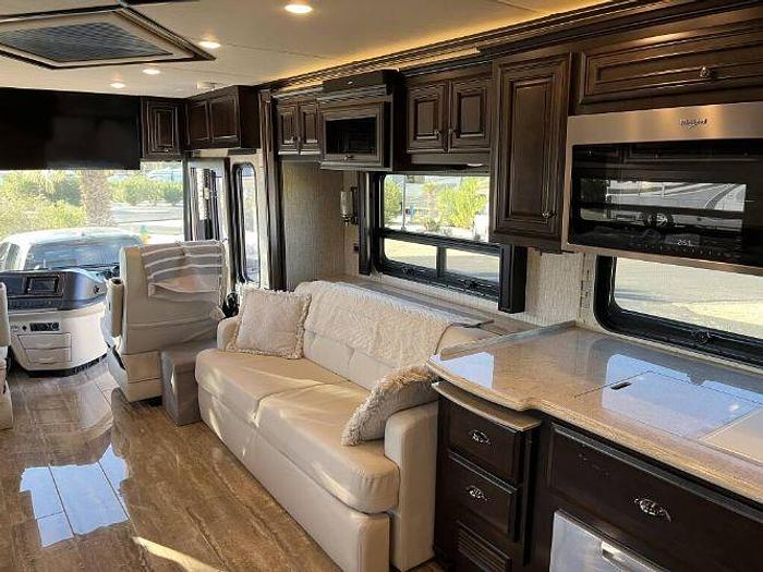 Used 2020 Newmar Dutch Star 4369