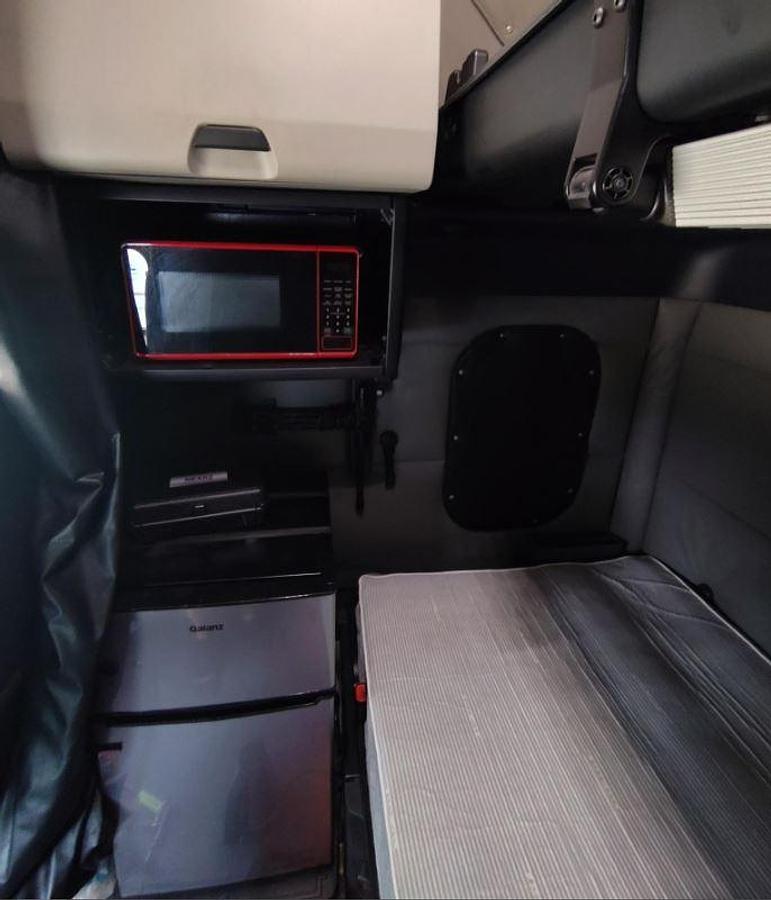 Used 2022 FREIGHTLINER CASCADIA 126