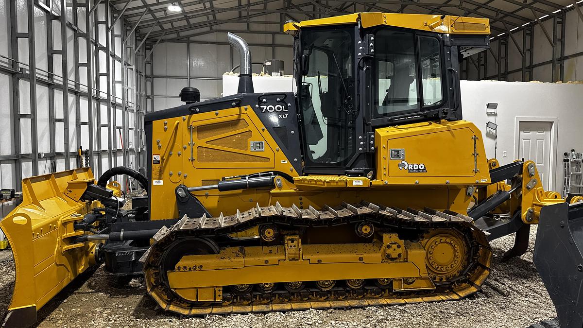 Used 2022 John Deere 700L XLT Crawler Dozer
