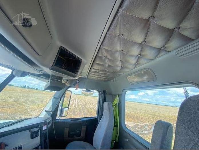 Used 2013 Freightliner Coronado 122 SD