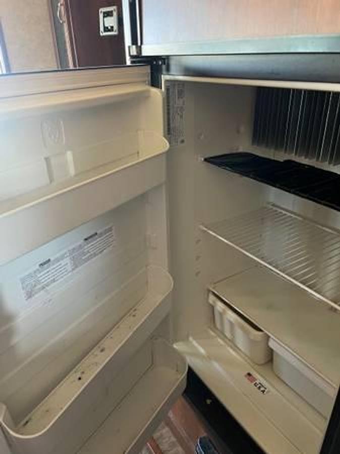 Used 2015 Primetime Avenger 33rsd