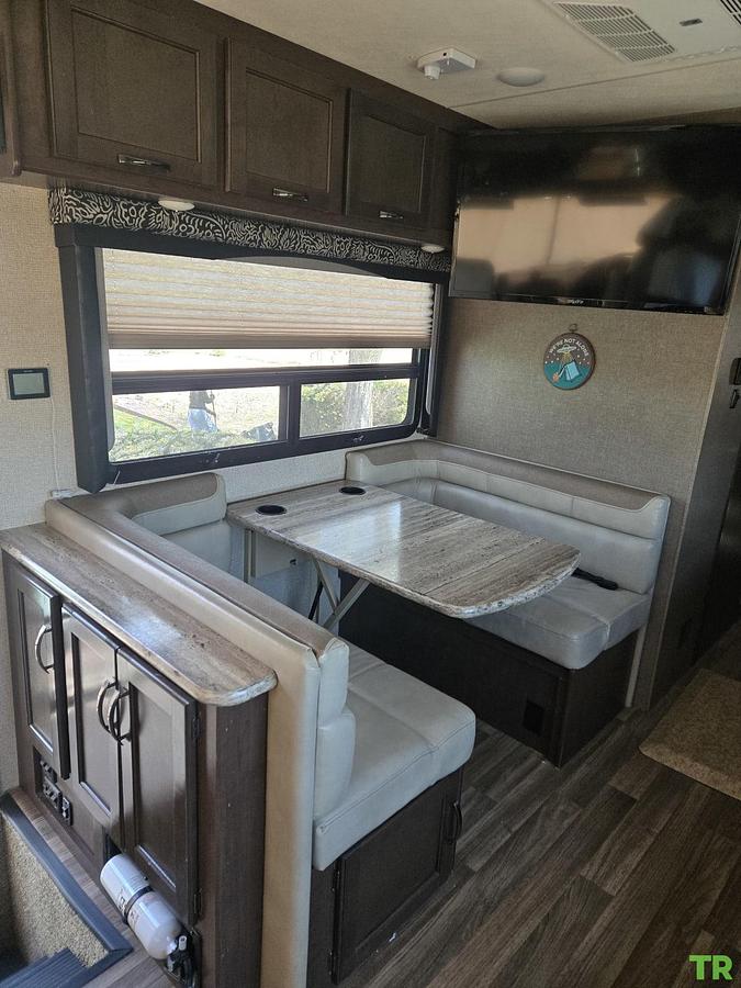 Used 2018 Thor Motor Coach A.C.E. 30.4
