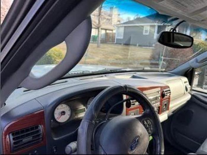 Used 2005 Ford Super Duty F-250 Lariat