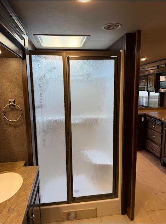 Used 2016 Tiffin Allegro Red 37PA