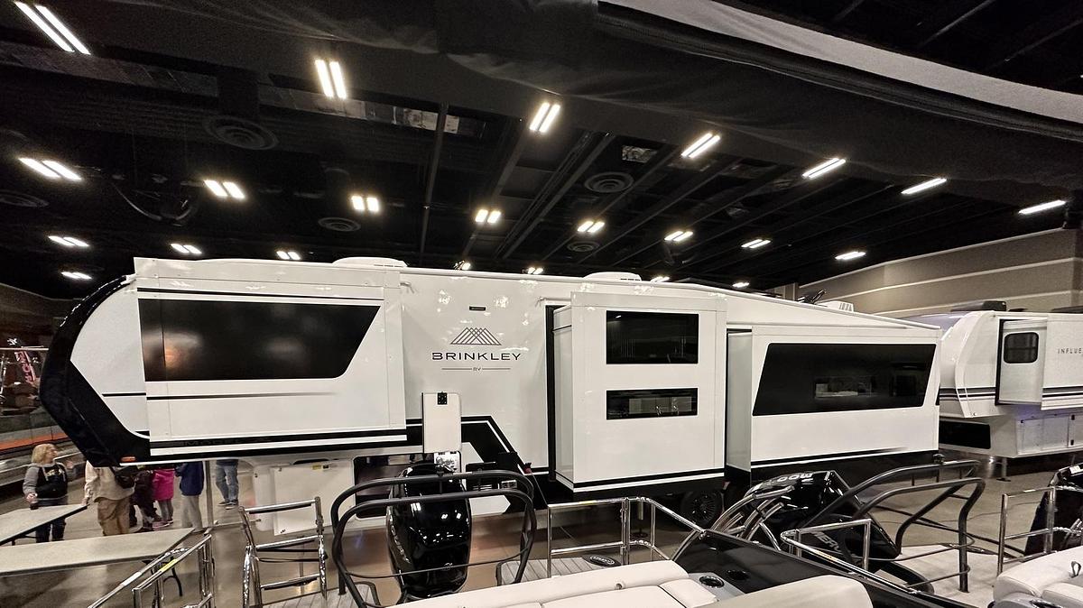 Used 2024 Brinkley Z3610 Fifth Wheel
