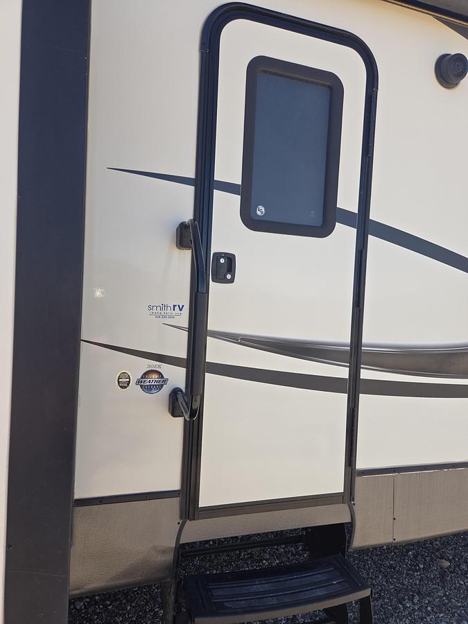 Used 2018 Crosswinds Volante VL30EK Travel Trailer
