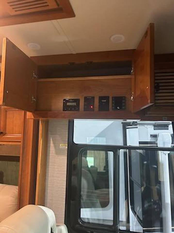 Used 2021 Tiffin Motorhomes ALLEGRO BUS 40 IP Class A Motorhome