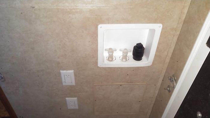 Used 2011 Keystone Raptor 400RBG