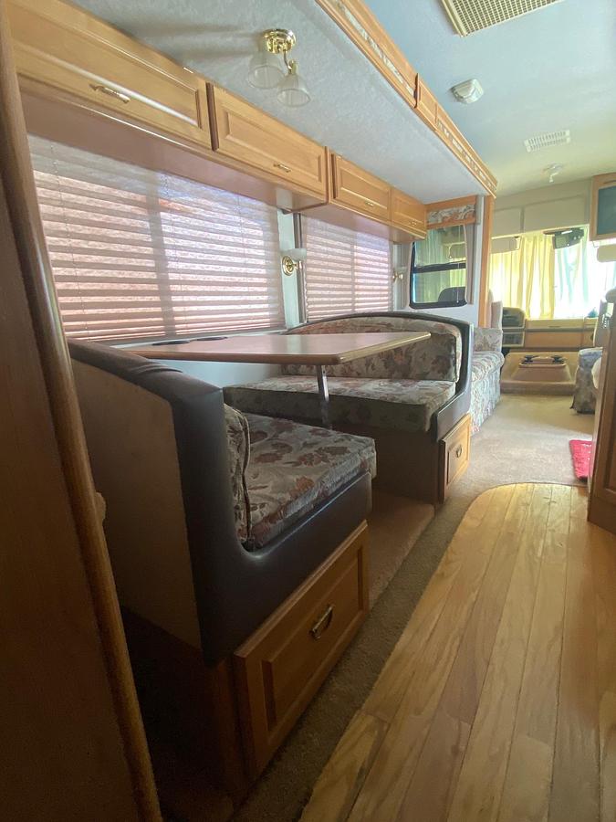 Used 1997 Fleetwood Southwind Class A Motorhome