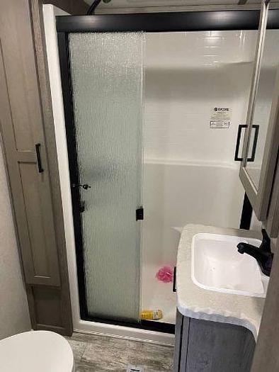 Used 2021 Keystone Carbon 348