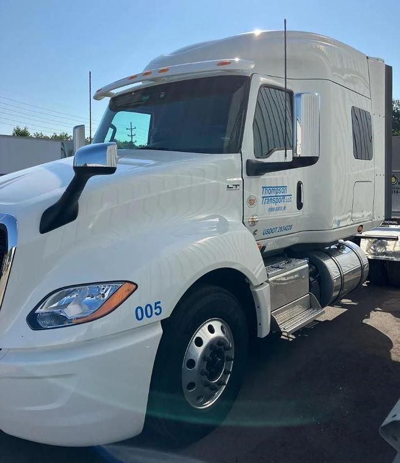 Used 2025 INTERNATIONAL LT Conventional Sleeper Semi