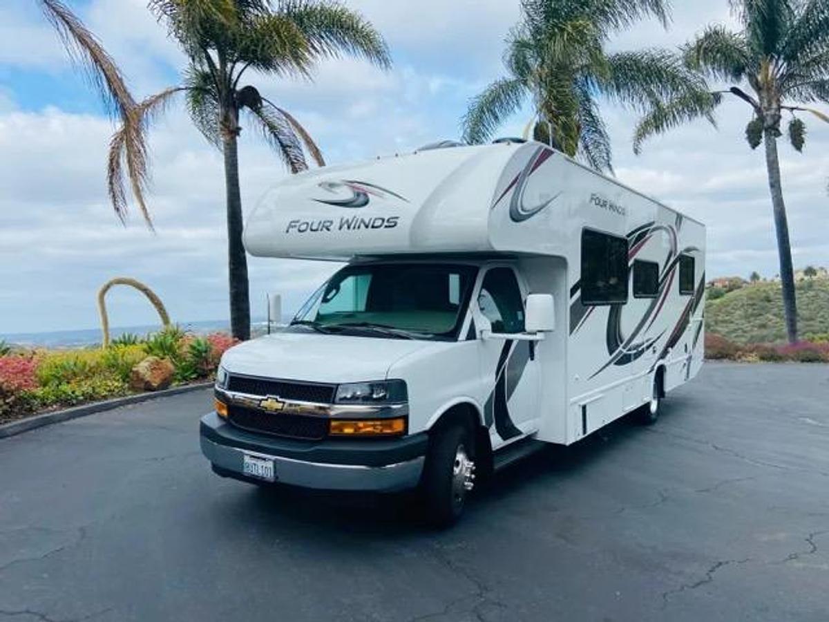 Used 2021 Thor Motor Coach Four Winds 28A Class C Motorhome