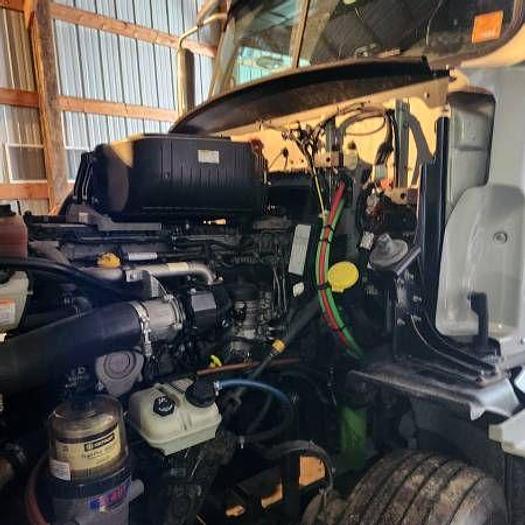 Used 2019 WESTERN STAR 5700XE