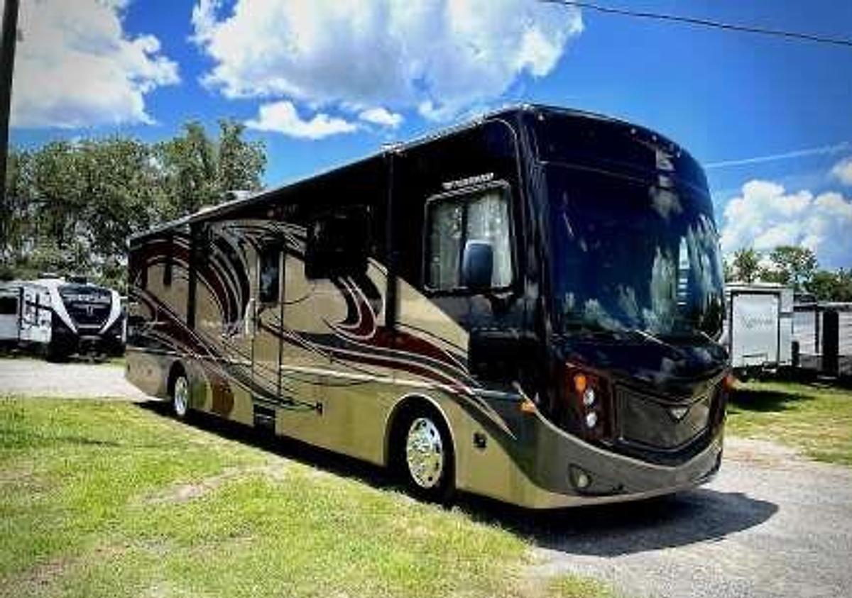 Used 2017 Fleetwood Pace Arrow 35E Class A Motorhome