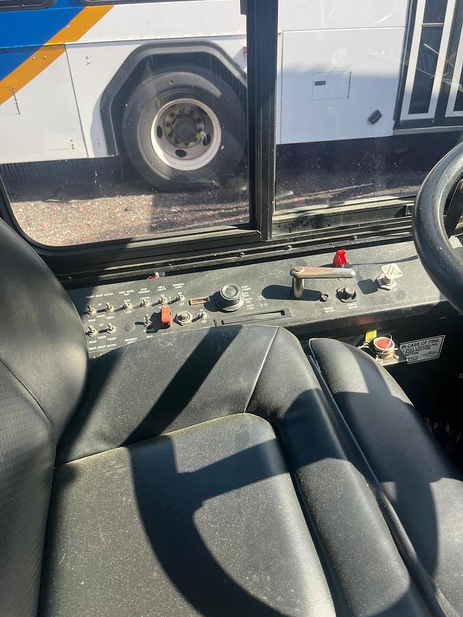 Used 2003 Passenger Bus