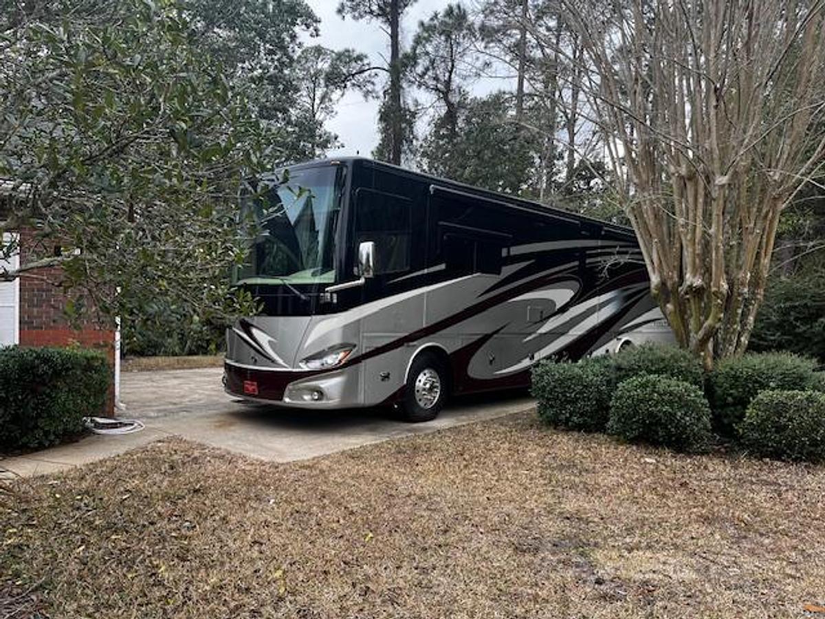 Used 2017 Tiffin Motorhome Phaeton 40IH 41' Class A Motorhome