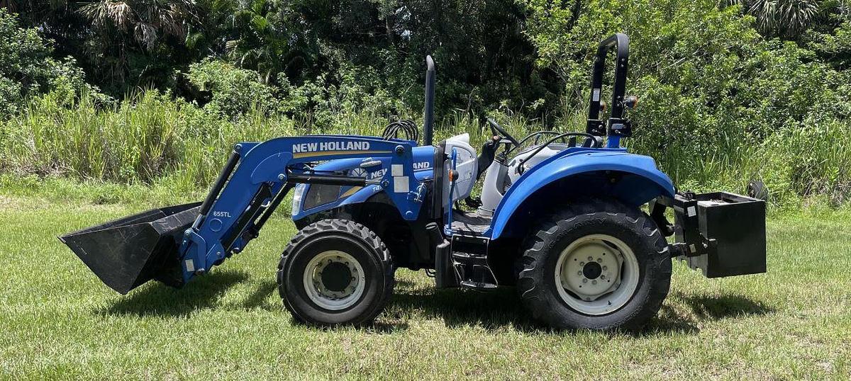 Used 2015 NEW HOLLAND T4.75