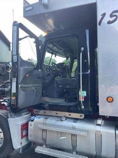 Used 2016 Mack GRANITE GU713