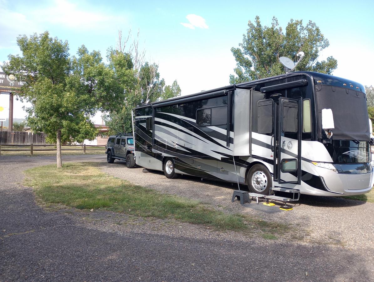 Used 2018 Tiffin Allegro Red 33AA