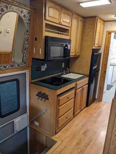 Used 2003 KENWORTH T300