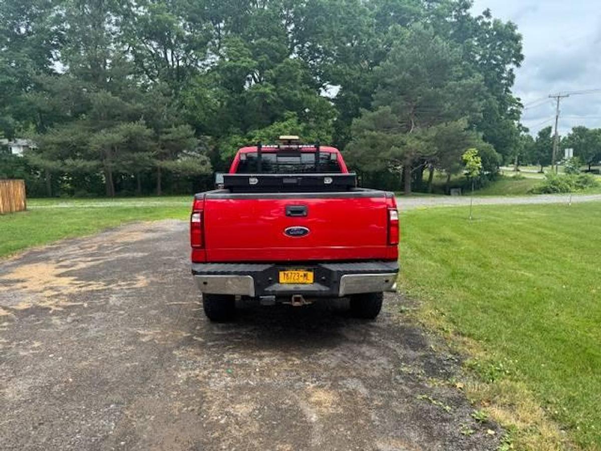 Used 2011 Ford F-250 Lariat 6.7L diesel
