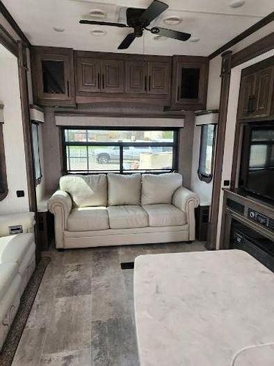 Used 2022 Heartland Bighorn BH 3300DL