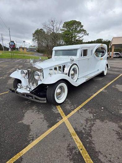 Used 2023 Classic Rosewood Grand O' Vale Hearse