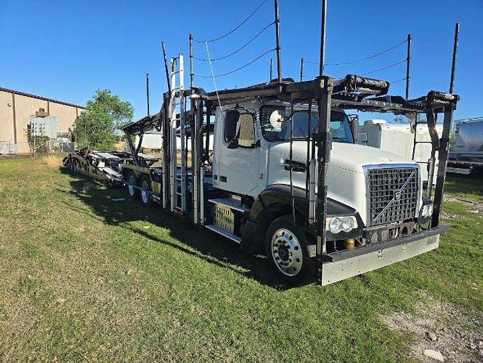 Used 2015 Volvo VAH Car Hauler